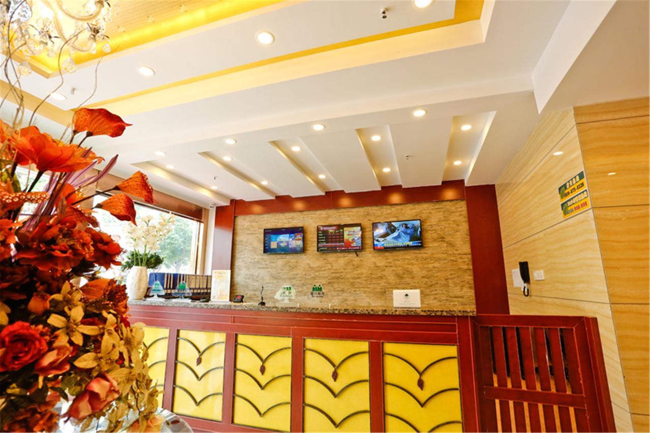 Greentree Pudong New District Yangsi Metro Station Yangxin Road Shell Hotel Shanghai