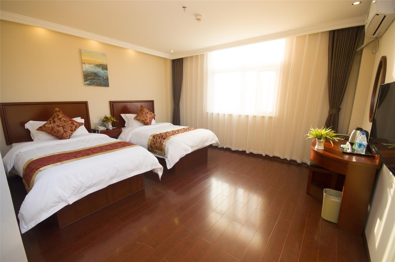 Greentree Pudong New District Yangsi Metro Station Yangxin Road Shell Hotel 3*